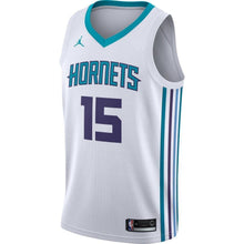 Load image into Gallery viewer, Men's Jordan Brand Kemba Walker White Charlotte Hornets Swingman Jersey  Association Edition  White